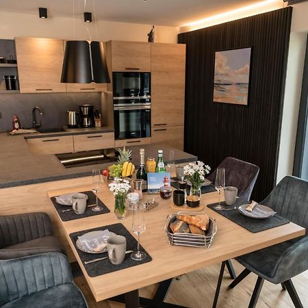 Appartement Wellness House Energy Mit Whirlpool à Timmendorfer Strand Extérieur photo